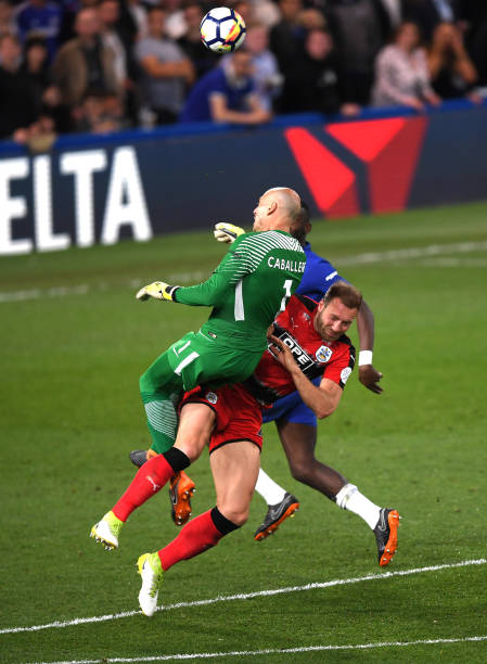 更因为他在 更因为他在